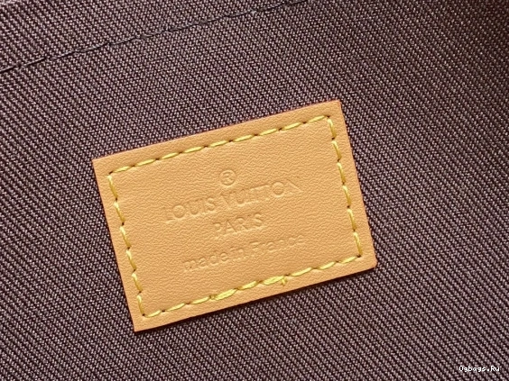 VOYAGE LOUIS VUITTON POCHETTE SOUPLE-32*21*8CM 0404